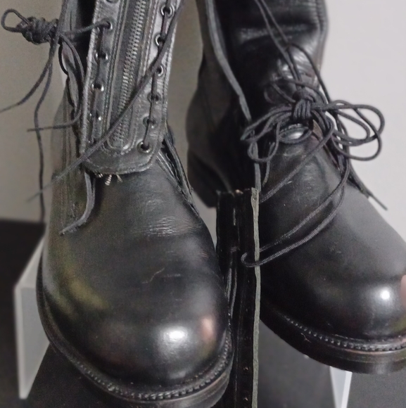 GOODYEAR Other - GOODYEAR Never Used Mens Vintage Leather Motorcycle Boots with zipper boot lace